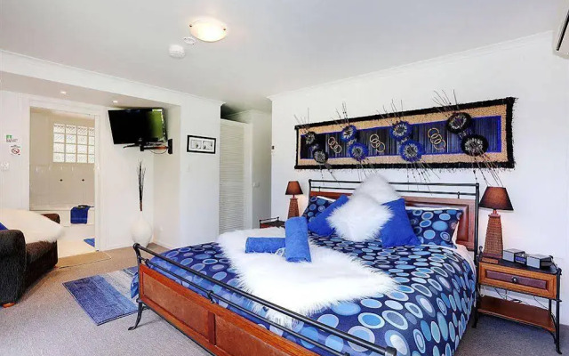 Sunway Farm Bed & Breakfast & Rosebud Cottage