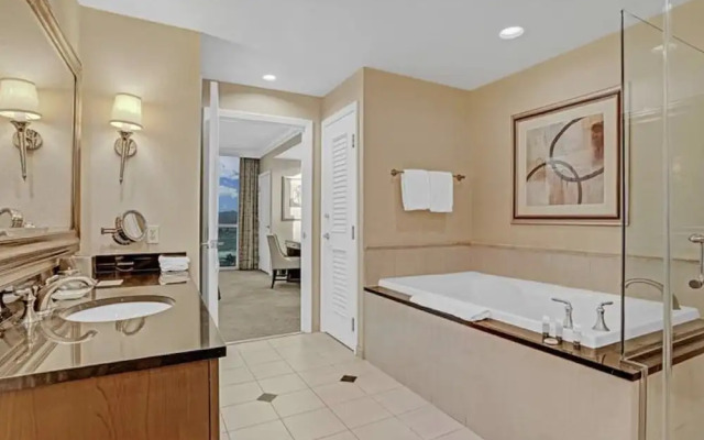 MGM Signature - VIP Vacation Suites