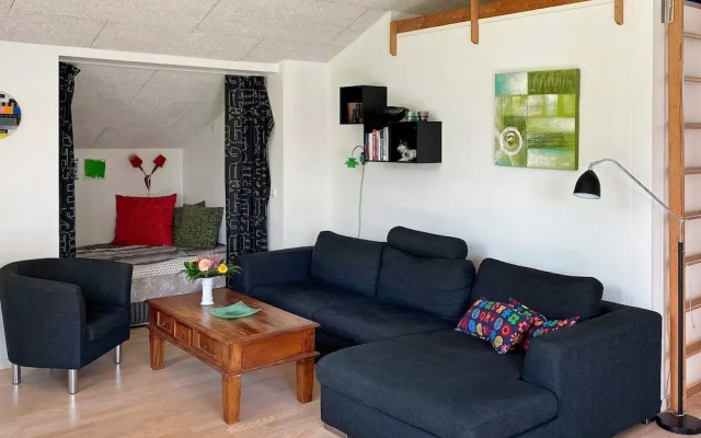 6 Person Holiday Home in Hals