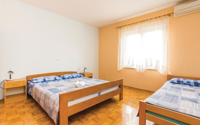 Beautiful Apartment in Pridraga With 1 Bedrooms and Wifi
