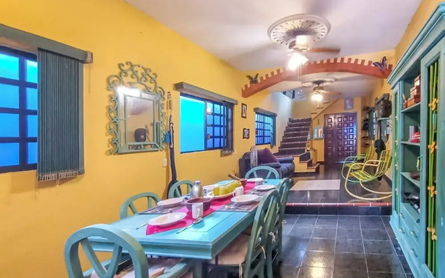 Mexican style house Pet Friendly Cancun