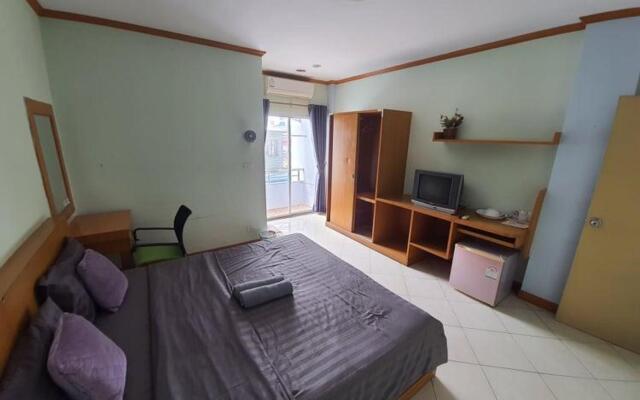 Chonnatee Residence