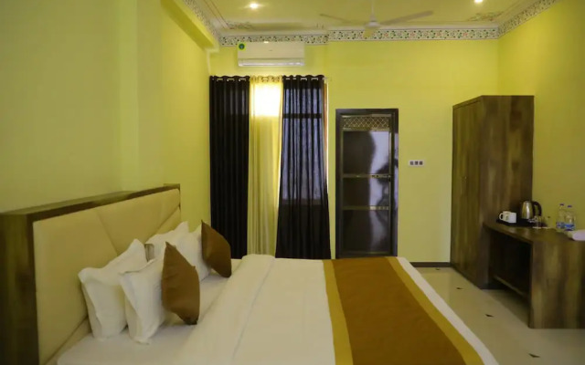 Shiv Ashray Resort