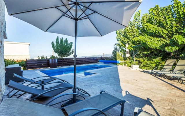 Villa Nikolina