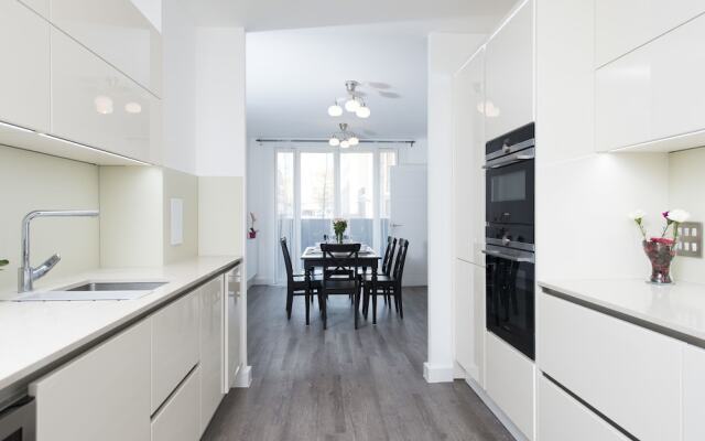 Stunning Modern 5BR house in Olympic East London
