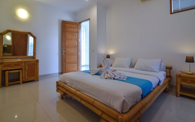 Villa Lovina Beach 2