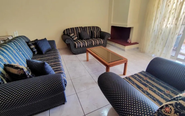 Angela s Apartment With Beautiful Balcony View