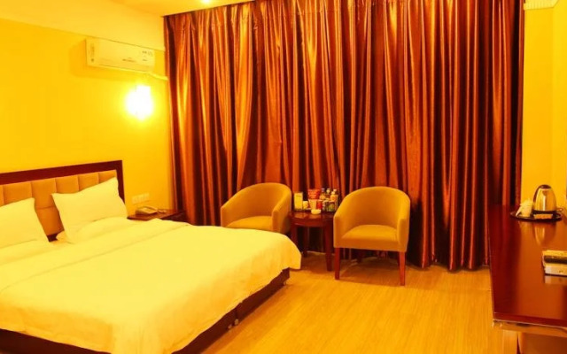 Dujiangyan Spring Business Hotel