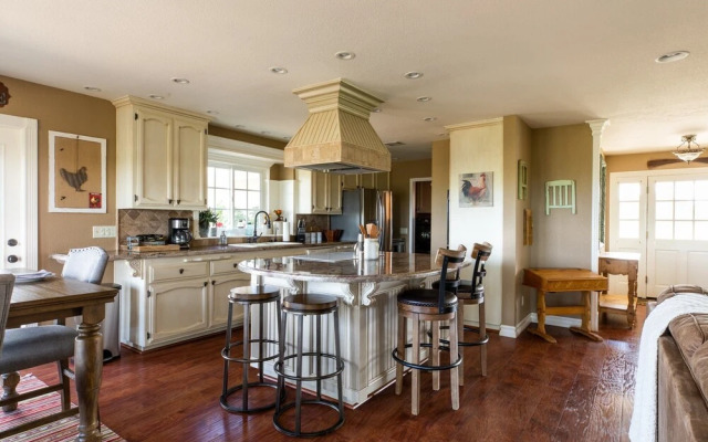 Olive Ranch by Avantstay Enjoy Sunsets Over the Valley 4.5 Acre Ranch Home