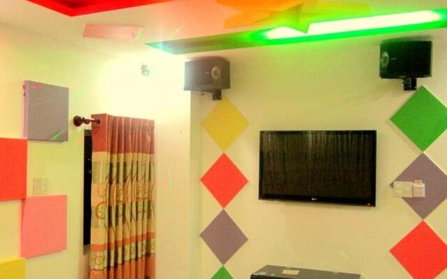 Ha Oanh Hotel 2