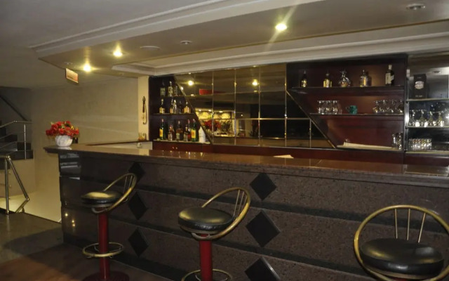 Hotel Kayalar