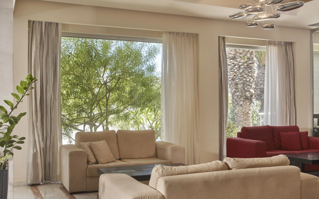 Ammos Luxury Resort