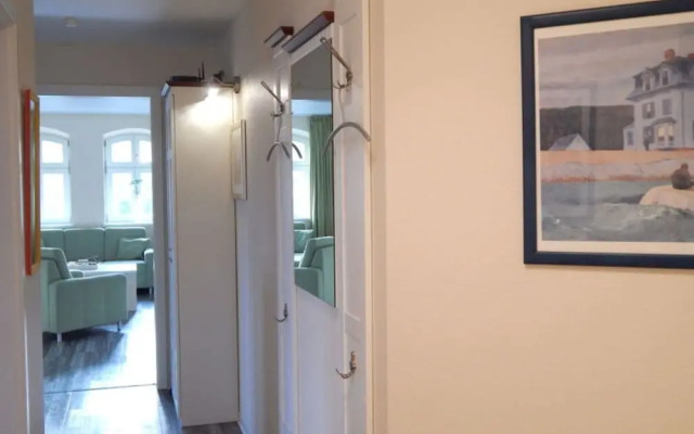 8 Bohler Brise Modern Retreat