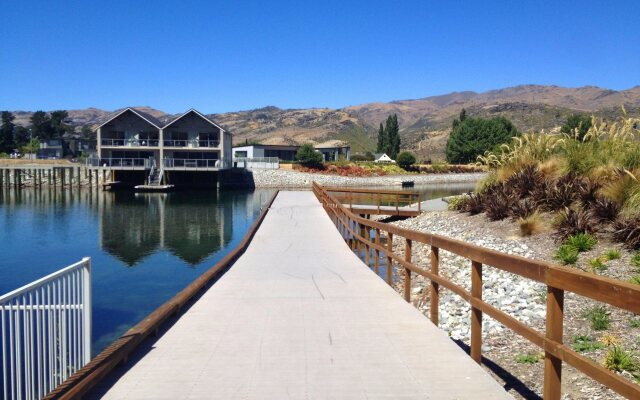 Marsden Lake Resort Central Otago