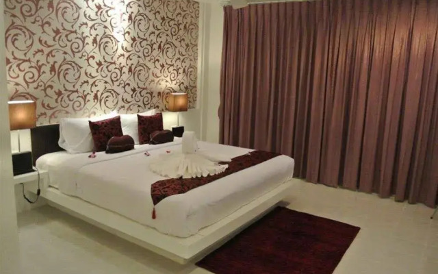 The Retro Siam