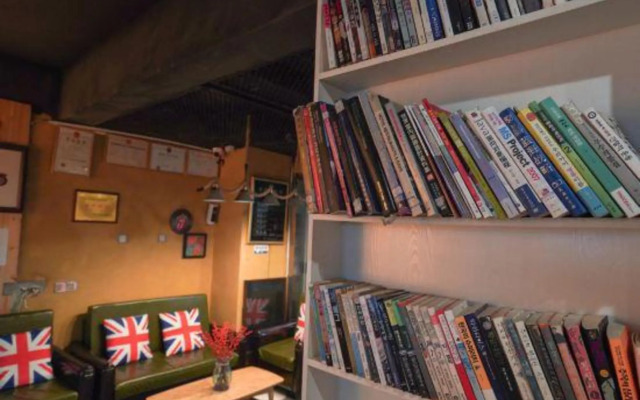 Grand Apartment Hotel (Xi'an Zhangbasi Road Subway Station)