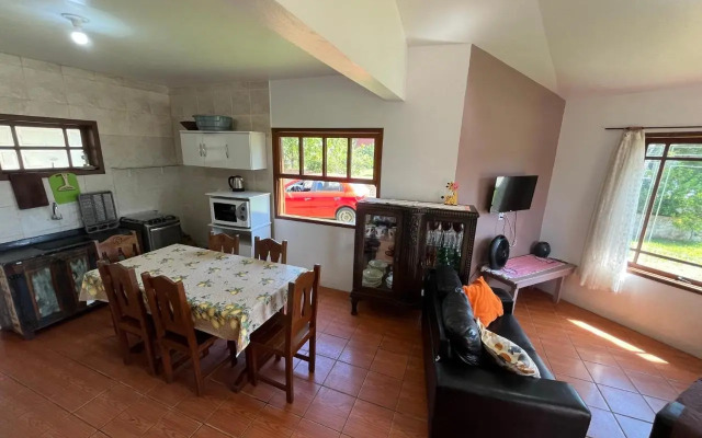 Linda casa 100 metros do mar -F12