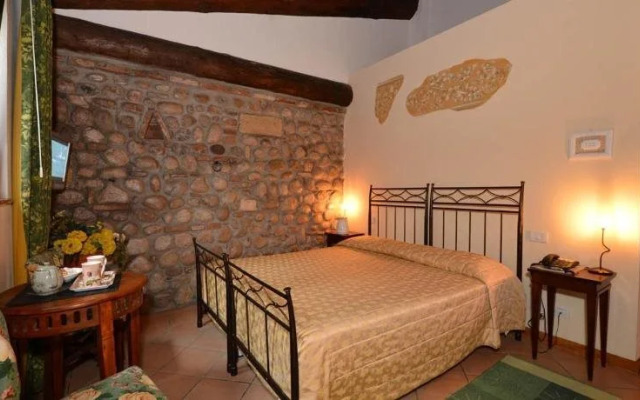 B&B Horse's House