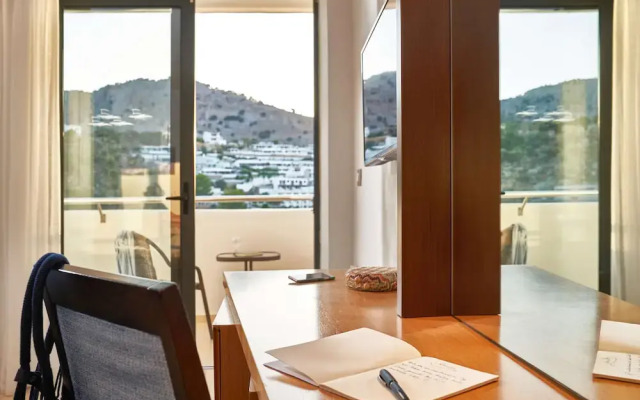 Tui Blue Lindos Bay Resort & Spa