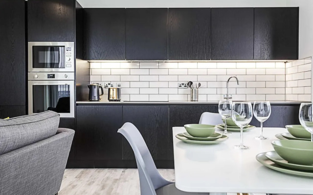 Icon Tower Flat One - North Acton