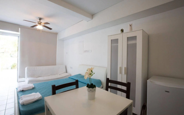 Nissi 49 Apartments