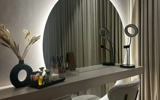 One-bedroom Escape With Scenic View