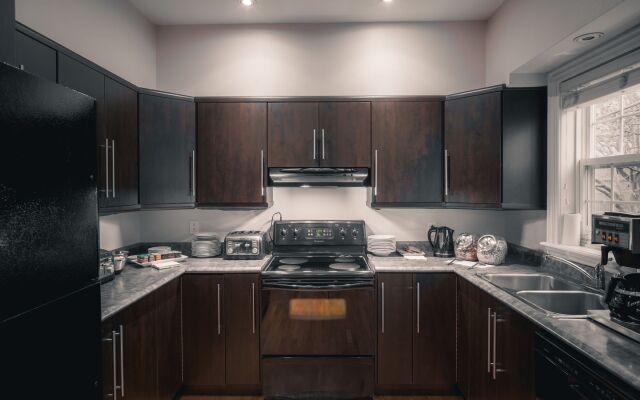 Hometel On Signal Hill