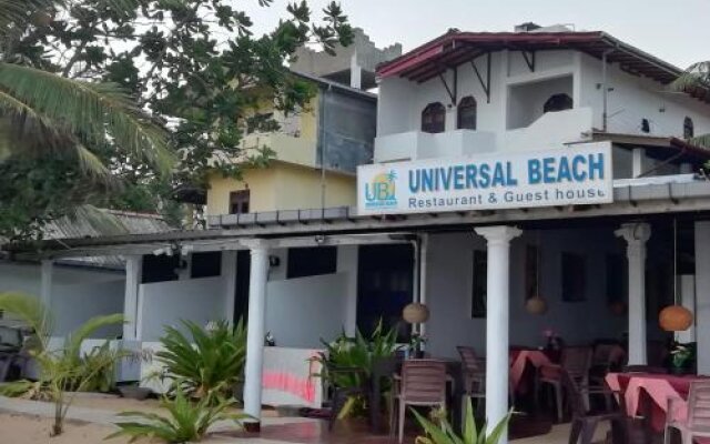 Universal Beach Guest House  Restaurant