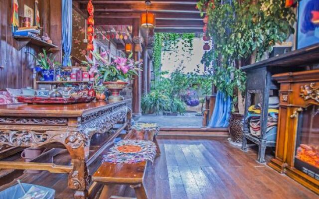 Floral Hotel Yujia