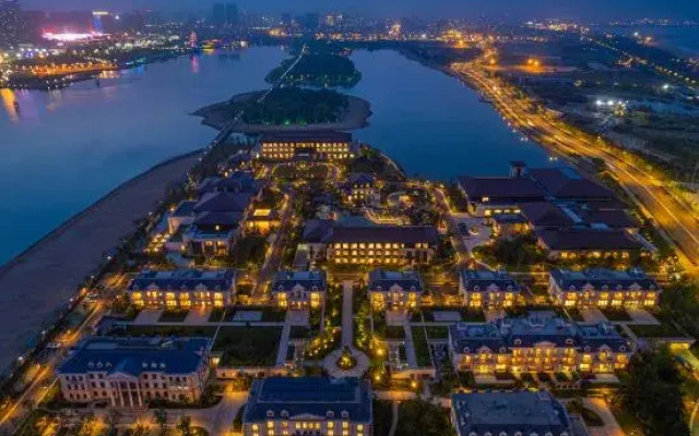 Grand New Century Hotel Rizhao Donghu