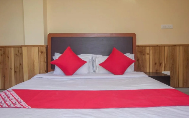 North Point Hotel by OYO Rooms