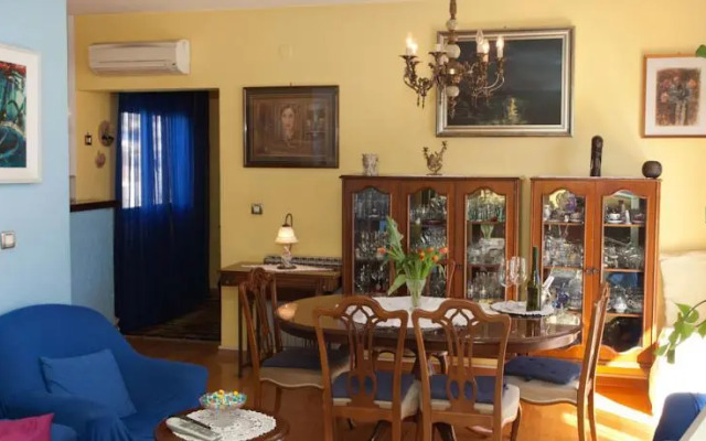 Sun Odyssey Zenta Apartments