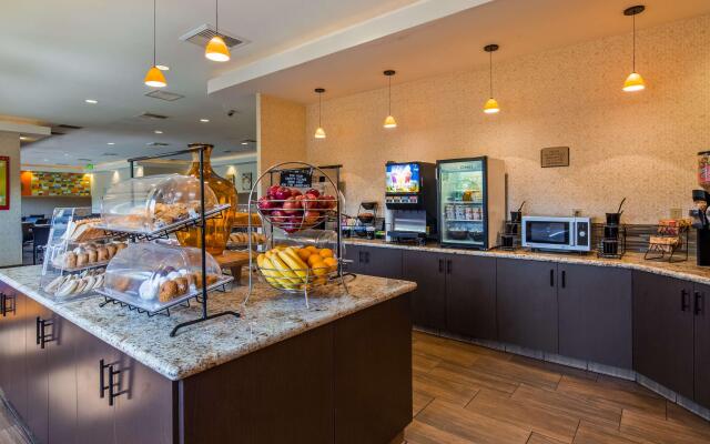 Best Western Plus Anaheim Inn