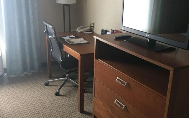 Comfort Suites Hotel and Conference Center