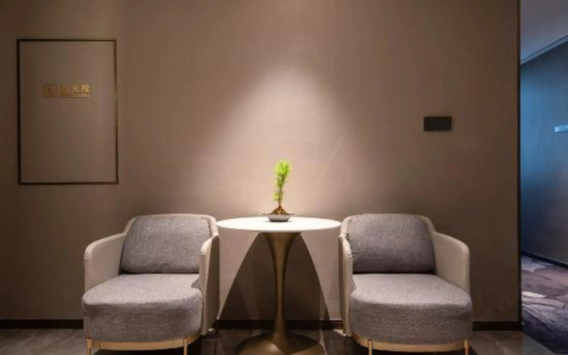 Sewen Hotel (Jiaozuo University)