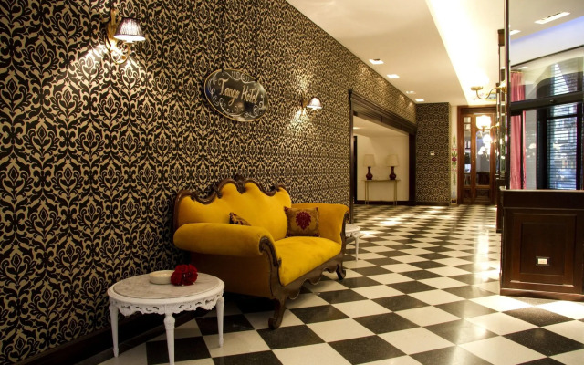 Tango de Mayo Hotel