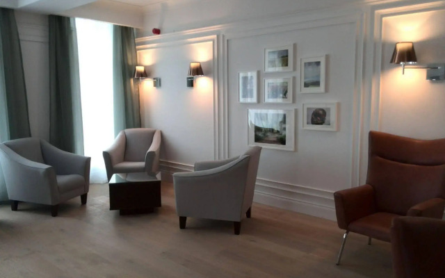 Ivanhoe Hotel and Inn