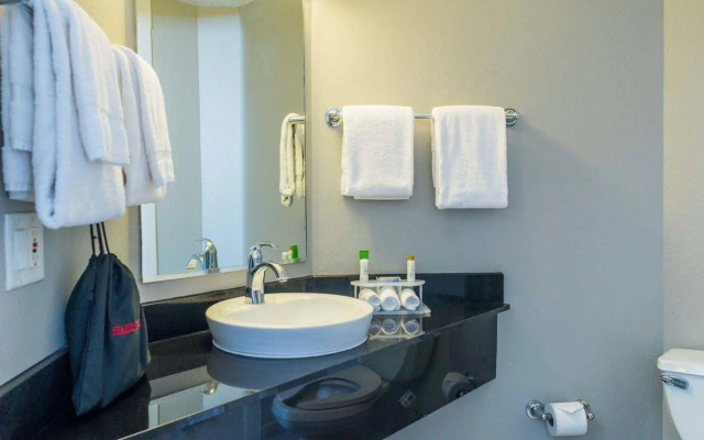 Studio Z, an Ascend Collection Hotel