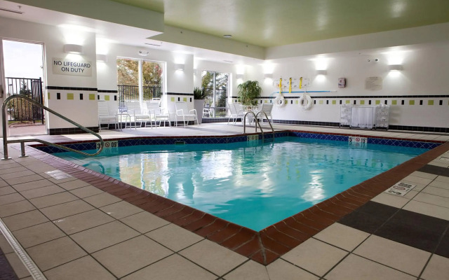 Fairfield Inn & Suites Flint Fenton