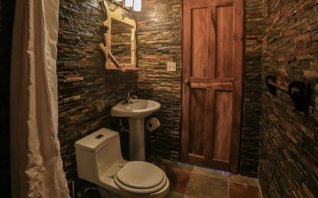 Bambuda Lodge - Hostel