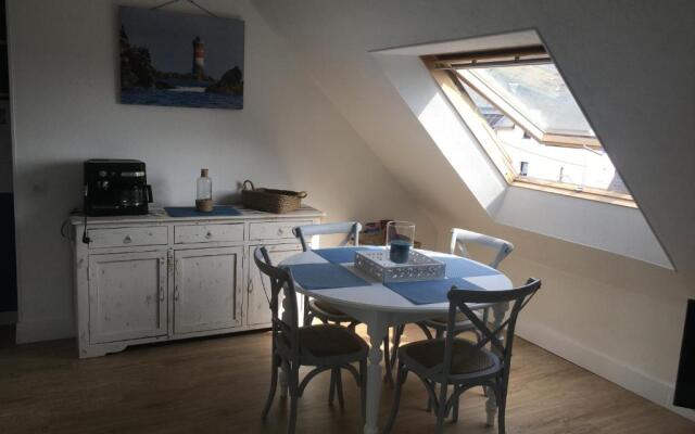 TOUT A PIED ! parking privé - T2 25m2 cosy