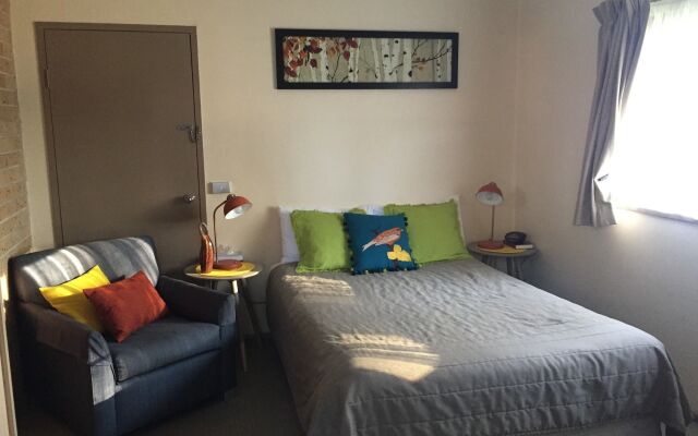 Marriott Park Motel