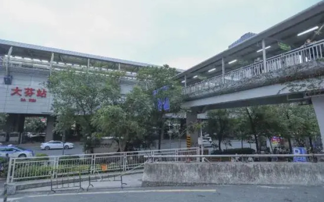 Xinduhui Hotel Shenzhen Dafen Metro Station