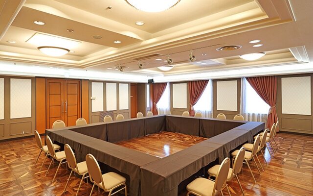 Osaka Tokyu Rei Hotel