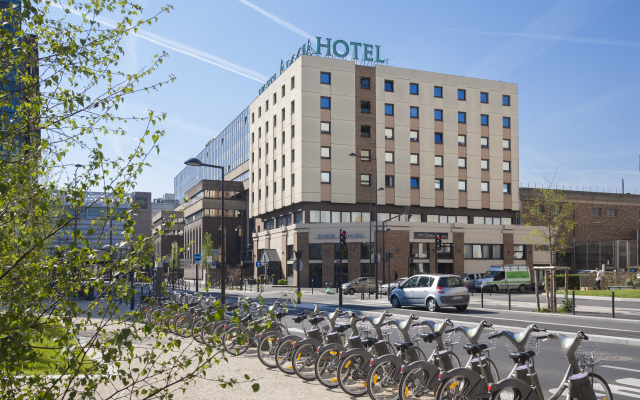 Apogia Hotel