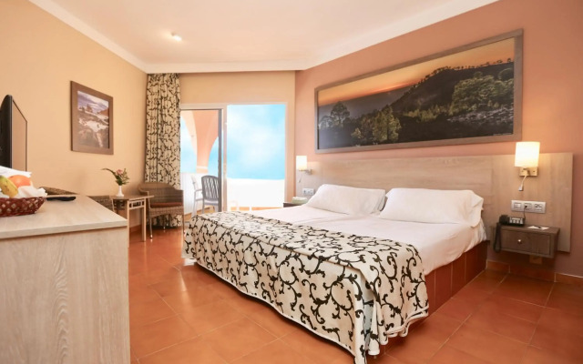 Hotel Puerto Palace
