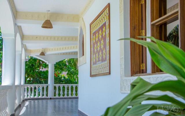 Likizo House