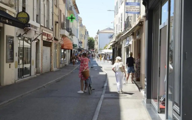 Old Town Antibes Apartment