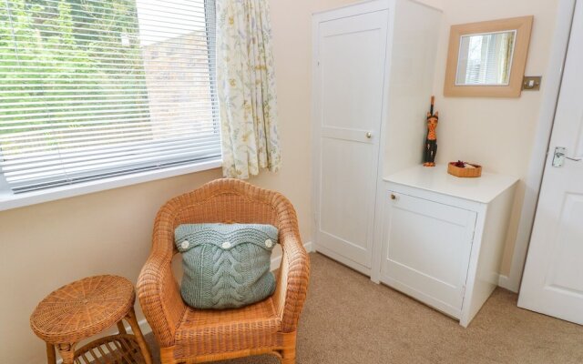 1 Glenvale