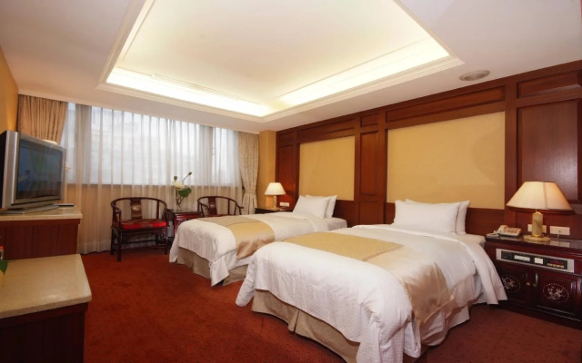 Taipei Kyoto Hotel